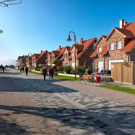 Villa Reetdachhaus Hus Kieker à Poel Extérieur photo